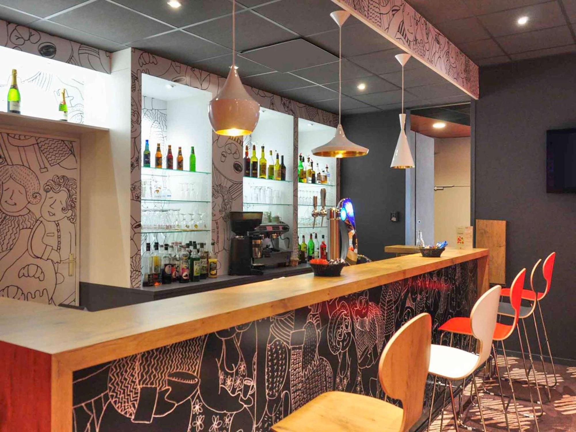 Ibis Le Puy-En-Velay Centre Hotel Buitenkant foto